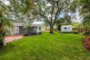 808 Iroquois St, Jupiter, FL 33458 - Photo 18