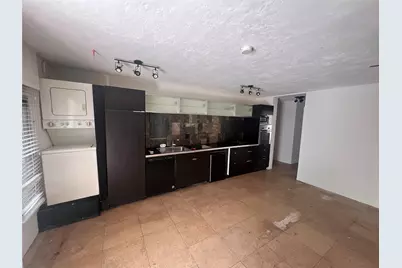 919 Michigan Avenue #3, Miami Beach, FL 33139 - Photo 2