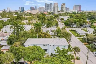 915 W Las Olas Blvd, Fort Lauderdale, FL 33312 - Photo 1