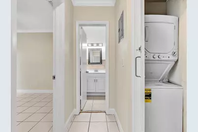 3421 NE 15th Avenue #8, Oakland Park, FL 33334 - Photo 16
