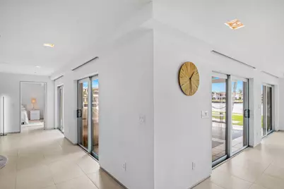 35 Castle Harbor Isle Drive, Fort Lauderdale, FL 33308 - Photo 12