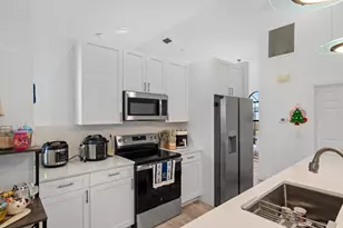 434 SW Jeanne Ave, Port Saint Lucie, FL 34953 - Photo 14