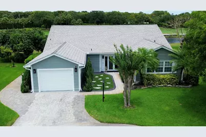 11 Holly Drive, Boynton Beach, FL 33436 - Photo 2
