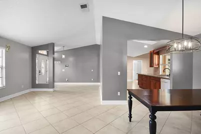 3087 SE Galt Circle, Port Saint Lucie, FL 34984 - Photo 8