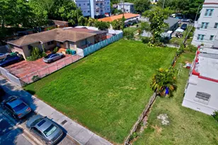 512 SW 6th Ave, Miami, FL 33130 - Photo 1