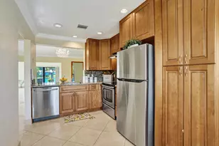 2105 SW 17th Cir, Deerfield Beach, FL 33442 - Photo 12