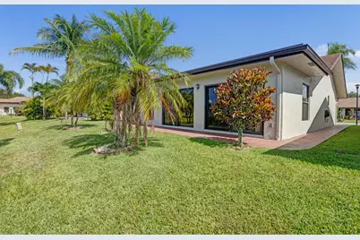 2105 SW 17th Circle, Deerfield Beach, FL 33442 - Photo 62