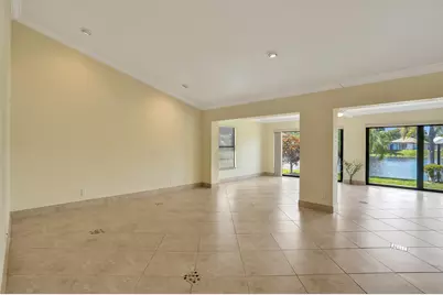 2105 SW 17th Circle, Deerfield Beach, FL 33442 - Photo 20