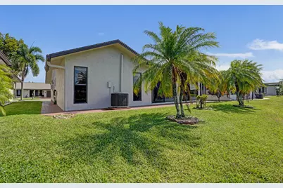 2105 SW 17th Circle, Deerfield Beach, FL 33442 - Photo 58