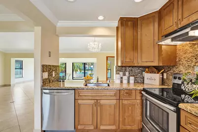 2105 SW 17th Circle, Deerfield Beach, FL 33442 - Photo 12