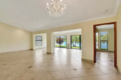 2105 SW 17th Circle, Deerfield Beach, FL 33442 - Photo 16