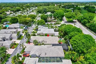 8171 Hampton Wood Dr, Boca Raton, FL 33433 - Photo 46