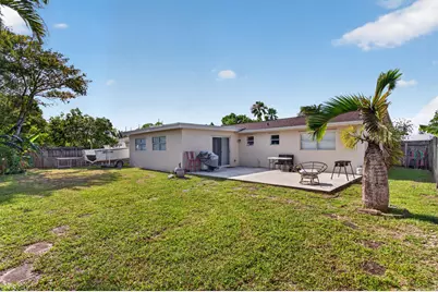 6720 NW 26th Street, Margate, FL 33063 - Photo 18