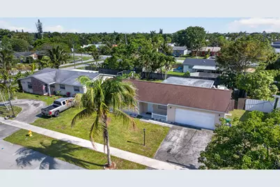 6720 NW 26th Street, Margate, FL 33063 - Photo 4