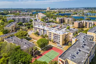 9240 Fontainebleau Blvd, Miami, FL 33172 - Photo 42