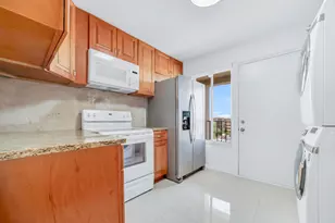 9240 Fontainebleau Blvd, Miami, FL 33172 - Photo 34