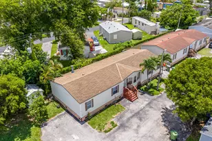 220 NE 12th Ave, Homestead, FL 33030 - Photo 22