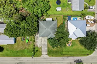 2750 SW Cornell Ave, Palm City, FL 34990 - Photo 46