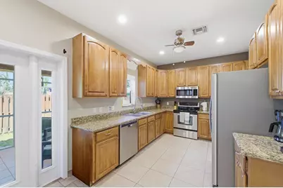2750 SW Cornell Avenue, Palm City, FL 34990 - Photo 4