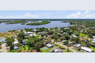 2750 SW Cornell Avenue, Palm City, FL 34990 - Photo 44