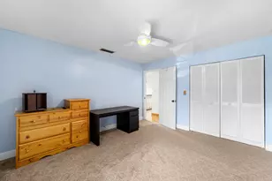 3909 Parkside Ln, Hollywood, FL 33021 - Photo 40
