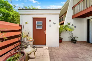 3909 Parkside Ln, Hollywood, FL 33021 - Photo 48