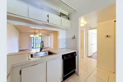 1065 NW 106th Terrace #102, Pembroke Pines, FL 33026 - Photo 14