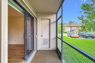 1065 NW 106th Terrace, Pembroke Pines, FL 33026 - Photo 46