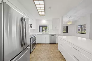 9415 Chelsea Dr N, Plantation, FL 33324 - Photo 8