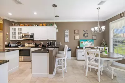 5828 Pine Ridge Circle, Vero Beach, FL 32967 - Photo 16