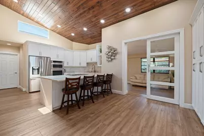 245 Avalon Avenue, Lauderdale by the Sea, FL 33308 - Photo 12
