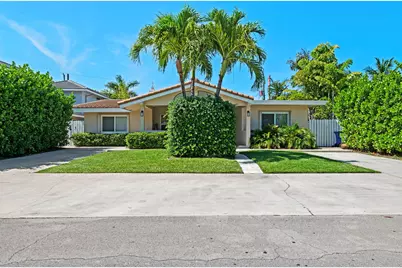245 Avalon Avenue, Lauderdale by the Sea, FL 33308 - Photo 1