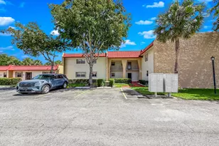 217 Lake Dora Dr, West Palm Beach, FL 33411 - Photo 30