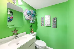 217 Lake Dora Dr, West Palm Beach, FL 33411 - Photo 24
