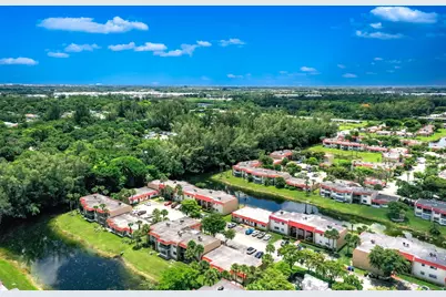 217 Lake Dora Drive, West Palm Beach, FL 33411 - Photo 32