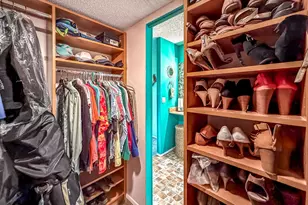 217 Lake Dora Dr, West Palm Beach, FL 33411 - Photo 22