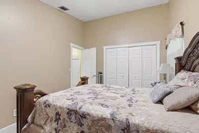 7040 Golf Pointe Circle, Tamarac, FL 33321 - Photo 20