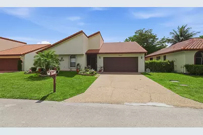 7040 Golf Pointe Circle, Tamarac, FL 33321 - Photo 1