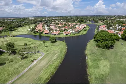 7040 Golf Pointe Circle, Tamarac, FL 33321 - Photo 38