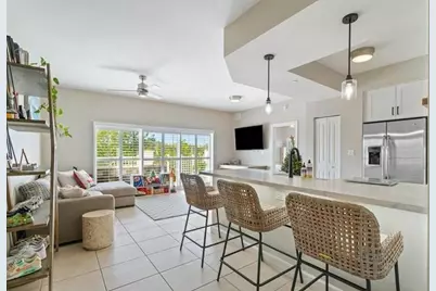 1931 NE 2nd Street #305, Deerfield Beach, FL 33441 - Photo 2