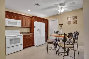 10474 Mateo Ct, Boca Raton, FL 33498 - Photo 24