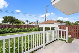 517 55th St, West Palm Beach, FL 33407 - Photo 6
