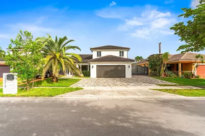 15015 NW 88th Court, Miami Lakes, FL 33018 - Photo 2