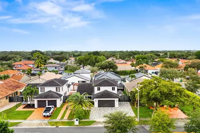 15015 NW 88th Court, Miami Lakes, FL 33018 - Photo 32