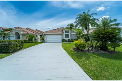 12902 Touchstone Place, Palm Beach Gardens, FL 33418 - Photo 1