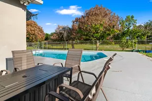 386 SE Oakridge Dr, Port Saint Lucie, FL 34984 - Photo 40