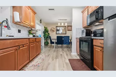 386 SE Oakridge Drive, Port Saint Lucie, FL 34984 - Photo 16