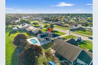 386 SE Oakridge Drive, Port Saint Lucie, FL 34984 - Photo 6