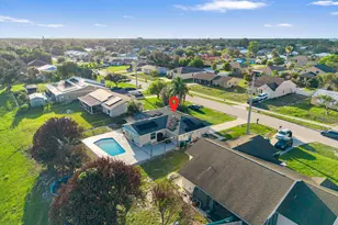 386 SE Oakridge Dr, Port Saint Lucie, FL 34984 - Photo 6