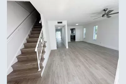 3920 Woodside Drive #14, Coral Springs, FL 33065 - Photo 2